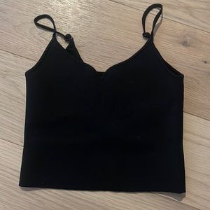 Black express crop top